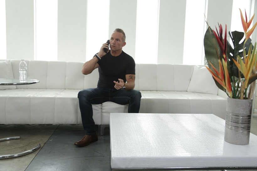 Personal Nuru Assistant Luna Star