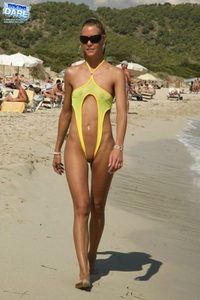 Dina yellow bikini