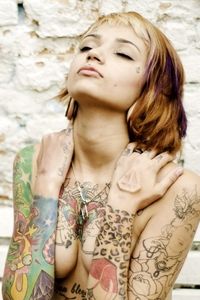 Tattooed teen virgin Anabuhr De Salazares